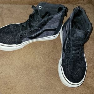 Kids Vans Filmore high-top skate shoes
